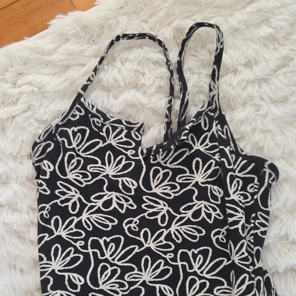 Pact Black and White Floral Midi Dress - Picture 7 of 9